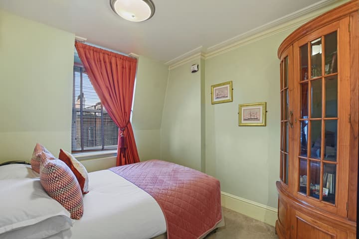 Twenty Nevern Square Hotel