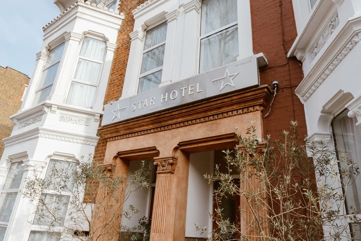 Star Hotel