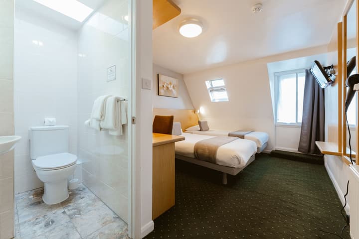 Star Hotel