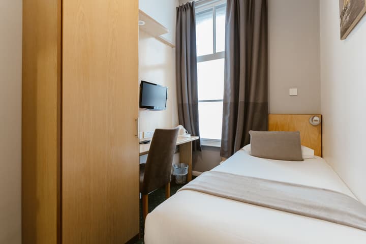 Star Hotel