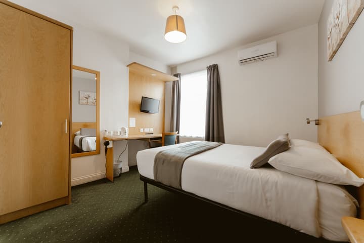 Star Hotel