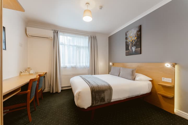 Star Hotel