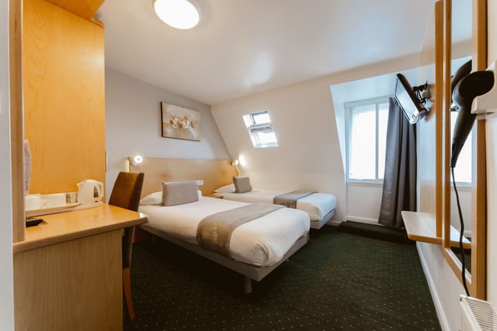 Star Hotel