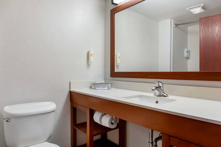 Comfort Inn & Suites Orlando North