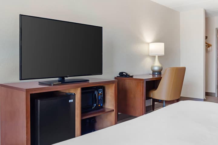 Comfort Inn & Suites Orlando North