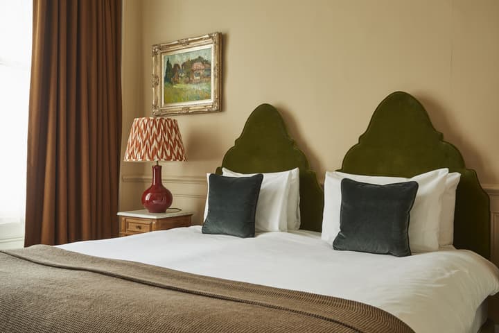 Georgian House Hotel