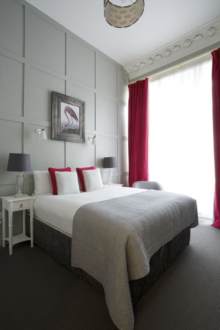 Georgian House Hotel