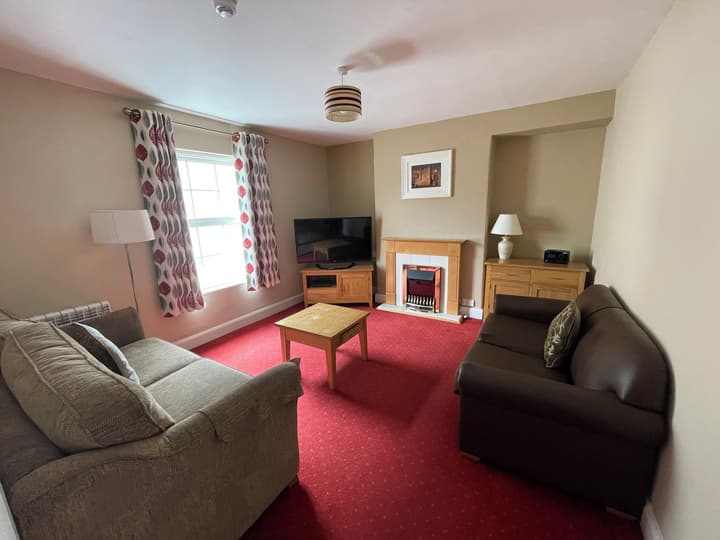 Belmore Court & Motel
