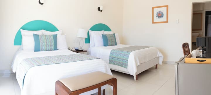 The Westmarine Waterfront Hotel