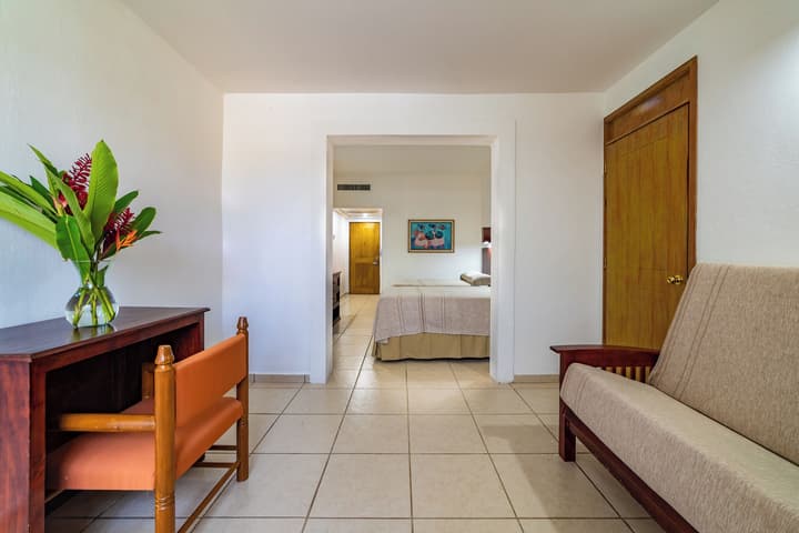 Hotel Castillo Huatulco & Beach Club