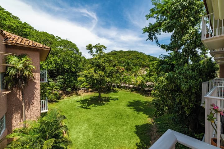 Hotel Castillo Huatulco & Beach Club