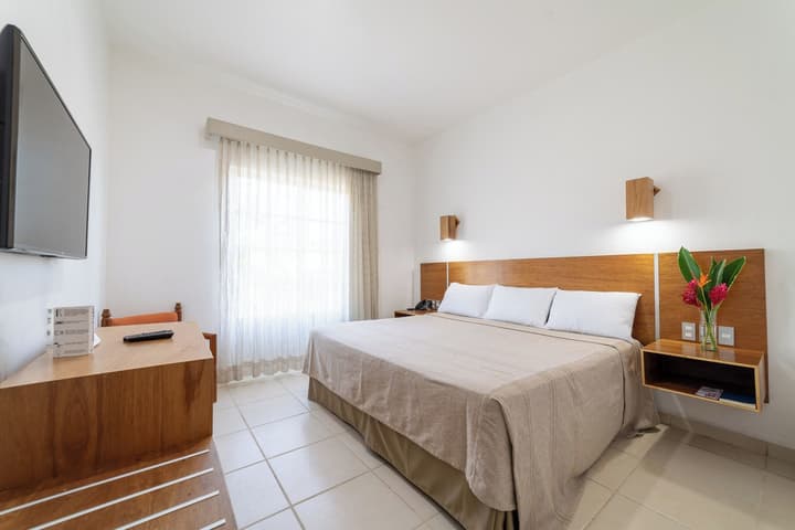 Hotel Castillo Huatulco & Beach Club