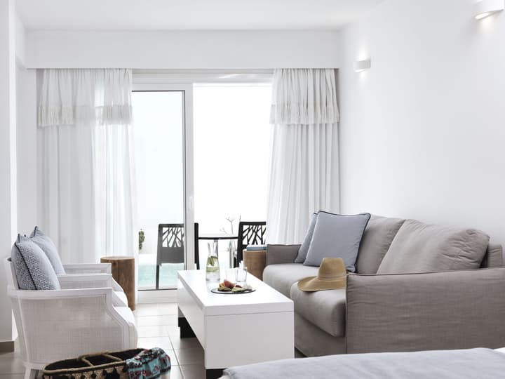 Aressana Spa Hotel & Suites - Small Luxury Hotels of the World