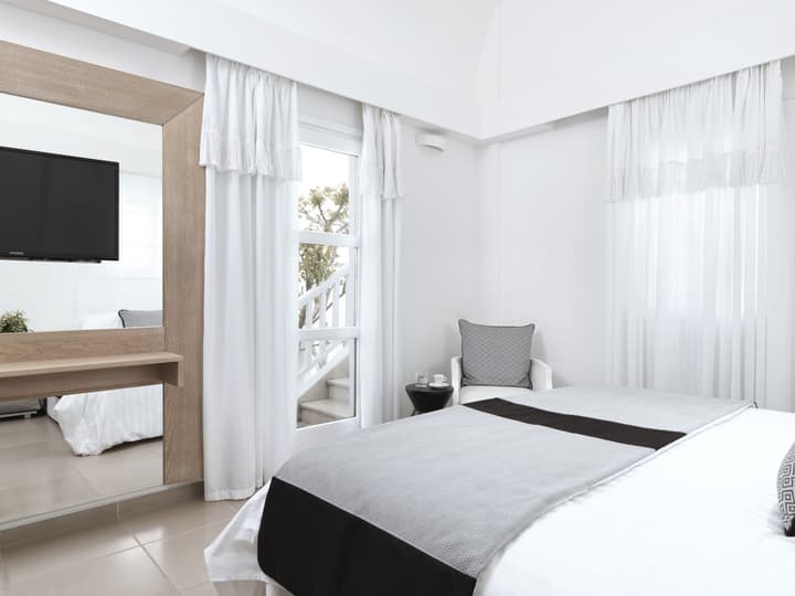 Aressana Spa Hotel & Suites - Small Luxury Hotels of the World