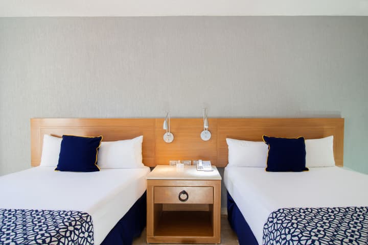 Plaza Pelicanos Club Beach Resort All Inclusive