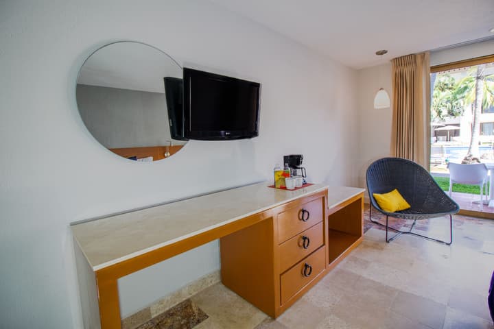 Plaza Pelicanos Club Beach Resort All Inclusive