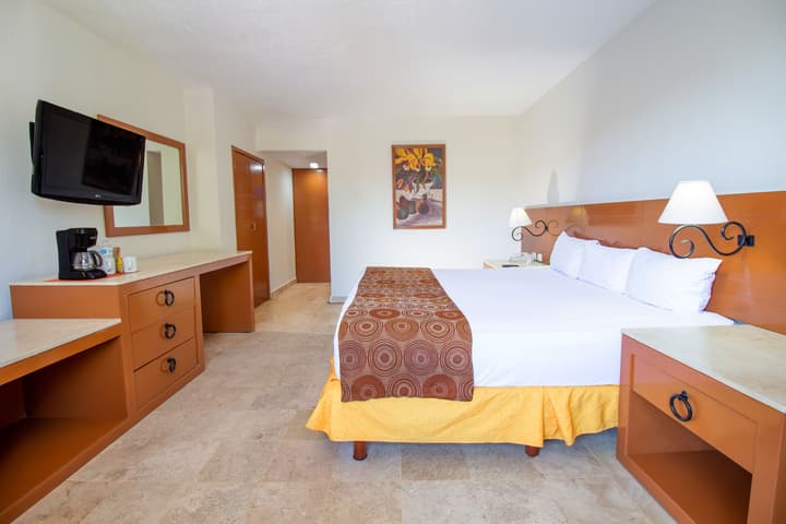 Plaza Pelicanos Club Beach Resort All Inclusive