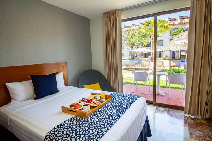 Plaza Pelicanos Club Beach Resort All Inclusive