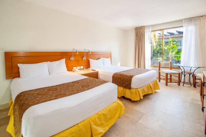 Plaza Pelicanos Club Beach Resort All Inclusive