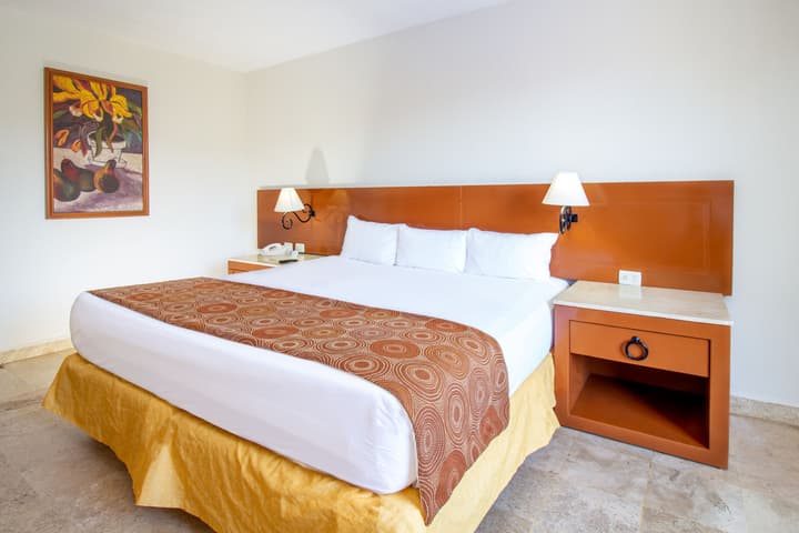 Plaza Pelicanos Club Beach Resort All Inclusive