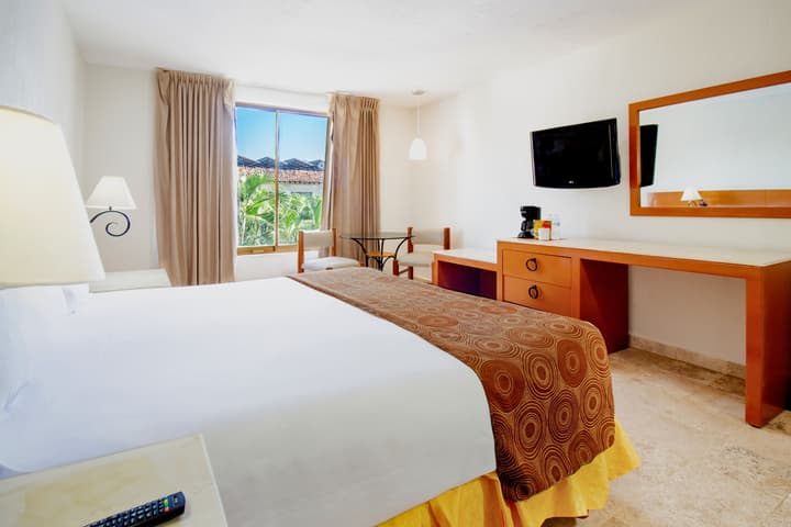 Plaza Pelicanos Club Beach Resort All Inclusive