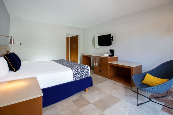 Plaza Pelicanos Club Beach Resort All Inclusive