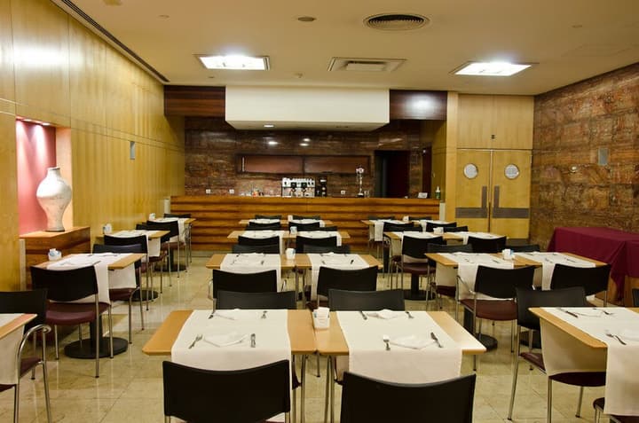 VIP Executive Entrecampos Hotel & Conference
