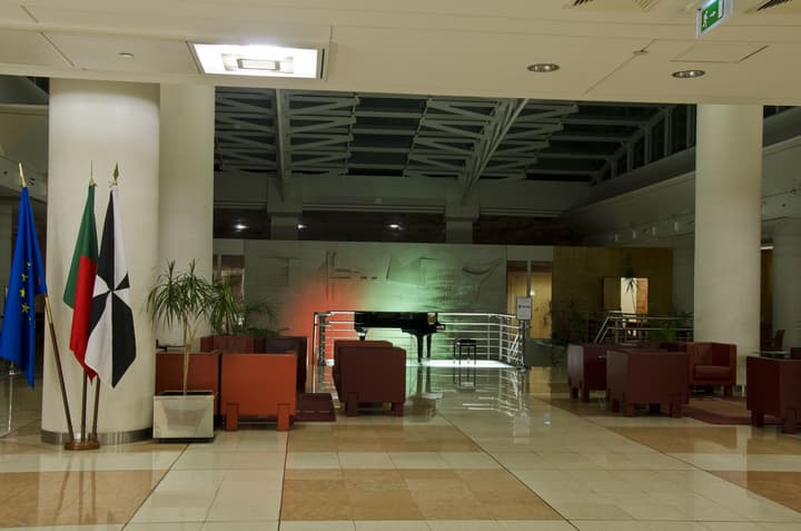 VIP Executive Entrecampos Hotel & Conference