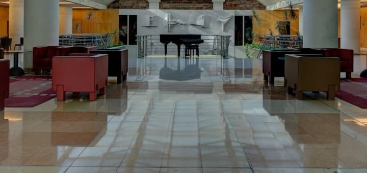 VIP Executive Entrecampos Hotel & Conference