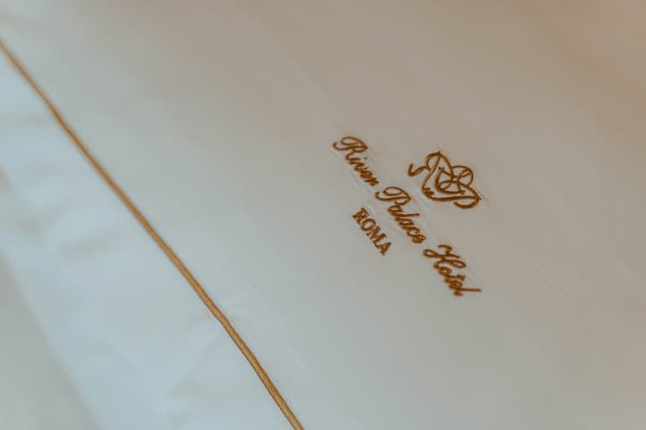 River Palace Hotel