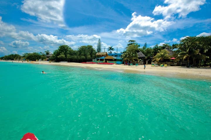 Legends Beach Resort