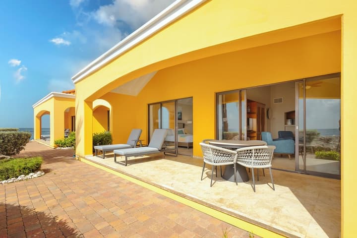 The Royal Sea Aquarium Resort