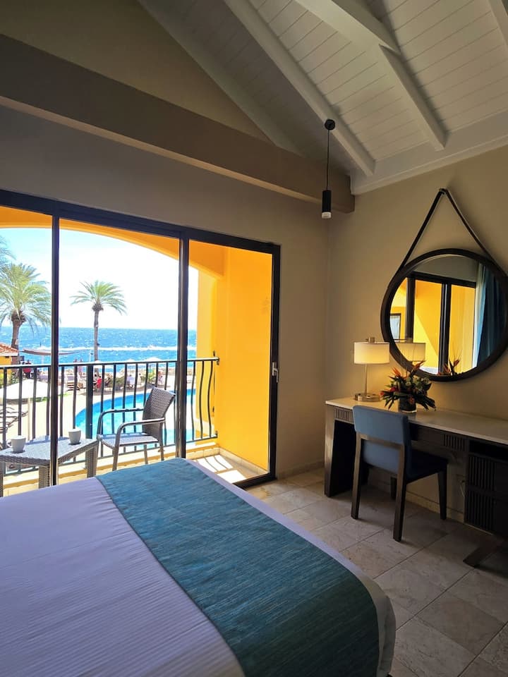 The Royal Sea Aquarium Resort