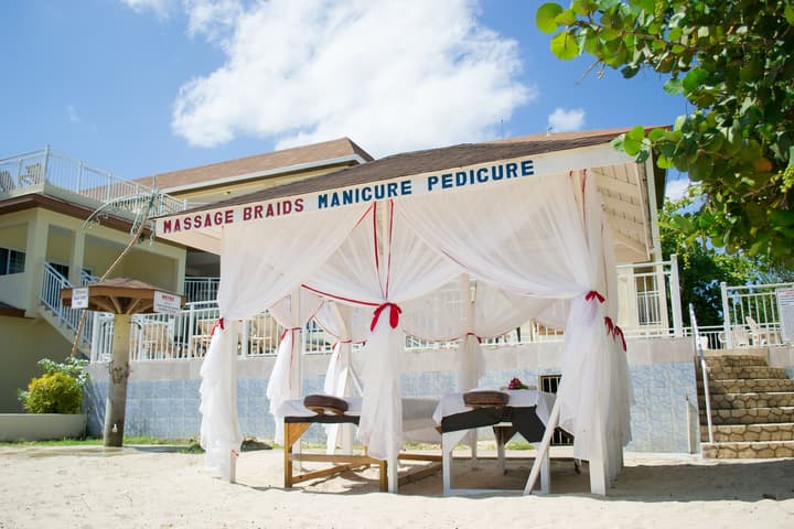 CocoLaPalm Seaside Resort