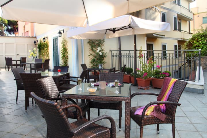 Hotel Alessandrino