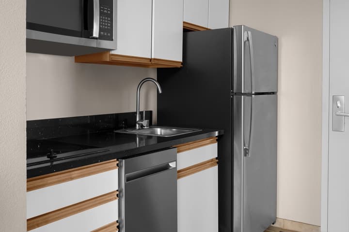 Larkspur Landing Extended Stay Suites Pleasanton