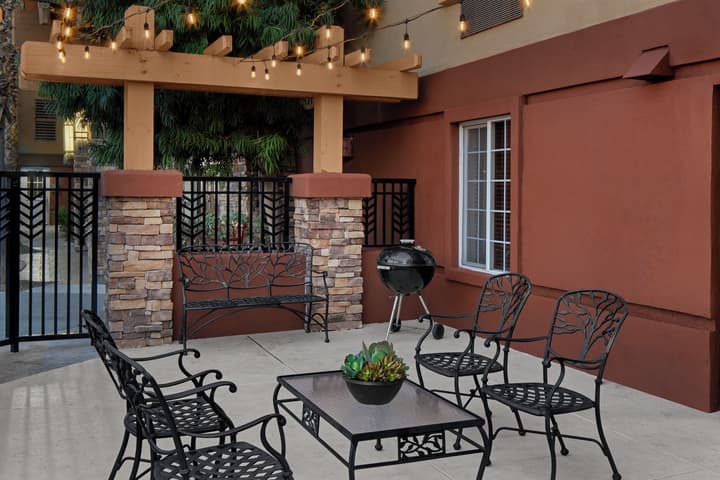 Larkspur Landing Extended Stay Suites Pleasanton