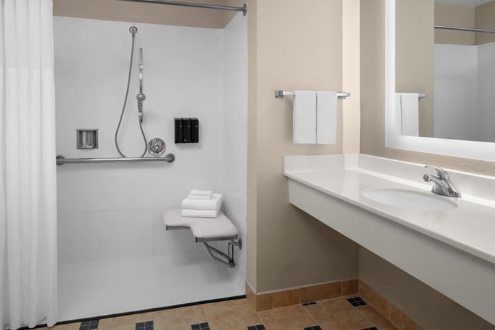 Larkspur Landing Extended Stay Suites Pleasanton
