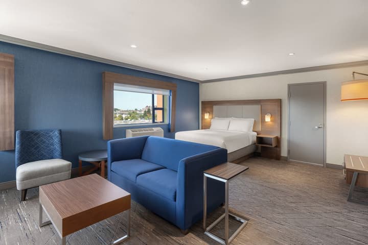Holiday Inn Express Vancouver Airport Richmond by IHG