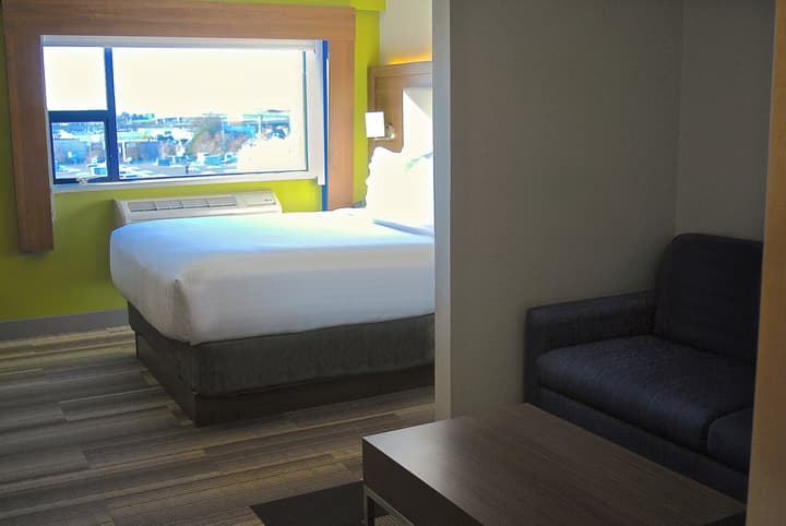 Holiday Inn Express Vancouver Airport Richmond by IHG