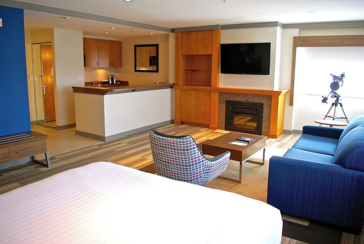 Holiday Inn Express Vancouver Airport Richmond by IHG