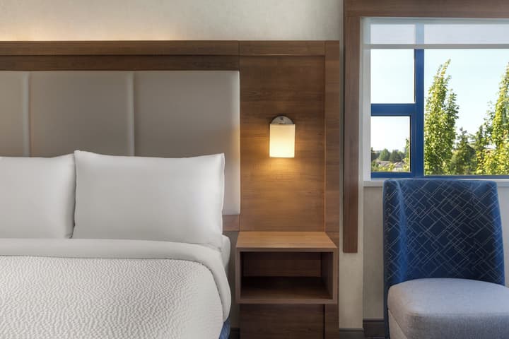Holiday Inn Express Vancouver Airport Richmond by IHG