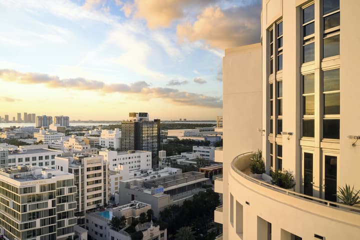 Loews Miami Beach Hotel – South Beach