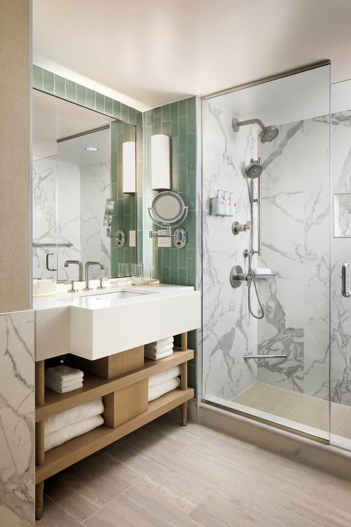 Loews Miami Beach Hotel – South Beach