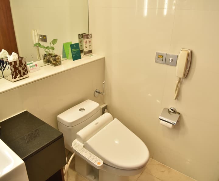 Holiday Inn Shanghai Pudong by IHG