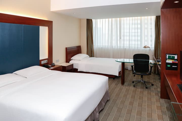 Holiday Inn Shanghai Pudong by IHG