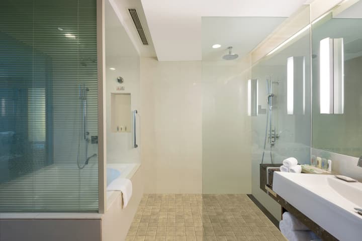 Holiday Inn Shanghai Pudong by IHG