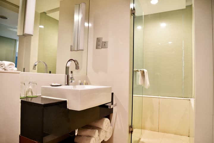 Holiday Inn Shanghai Pudong by IHG