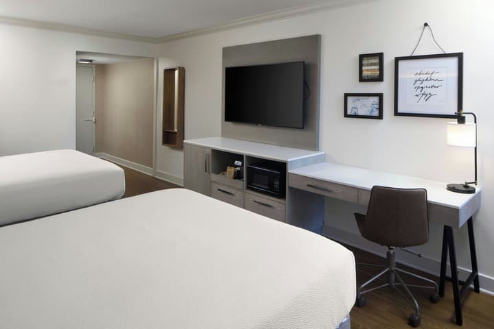 Four Points by Sheraton Richmond Airport