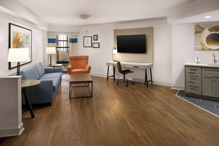 Four Points by Sheraton Richmond Airport
